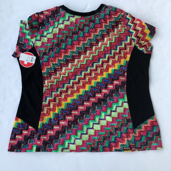 White Cross scrub top - Picture 2 of 2